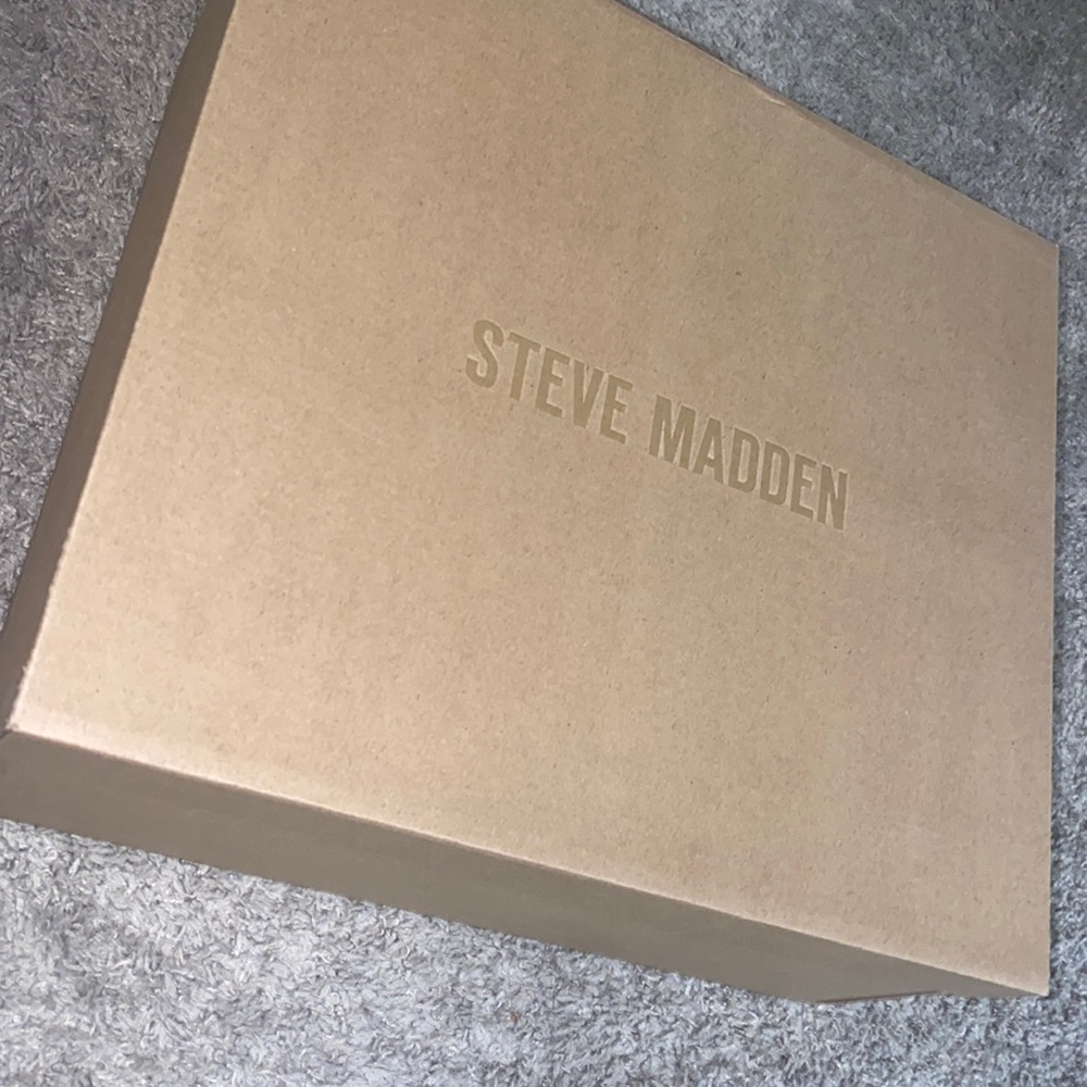 Roxie Cognac Steve Madden boots